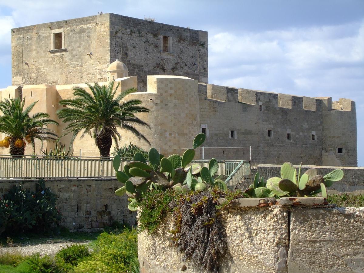Il Giardino Del Sole Villa Agnone Bagni Luaran gambar